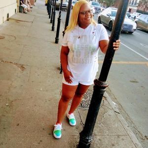 Meet your Posher, Qiana